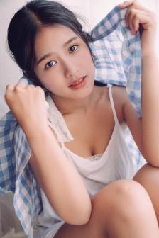 奶头一吃一个摸一个就硬知乎